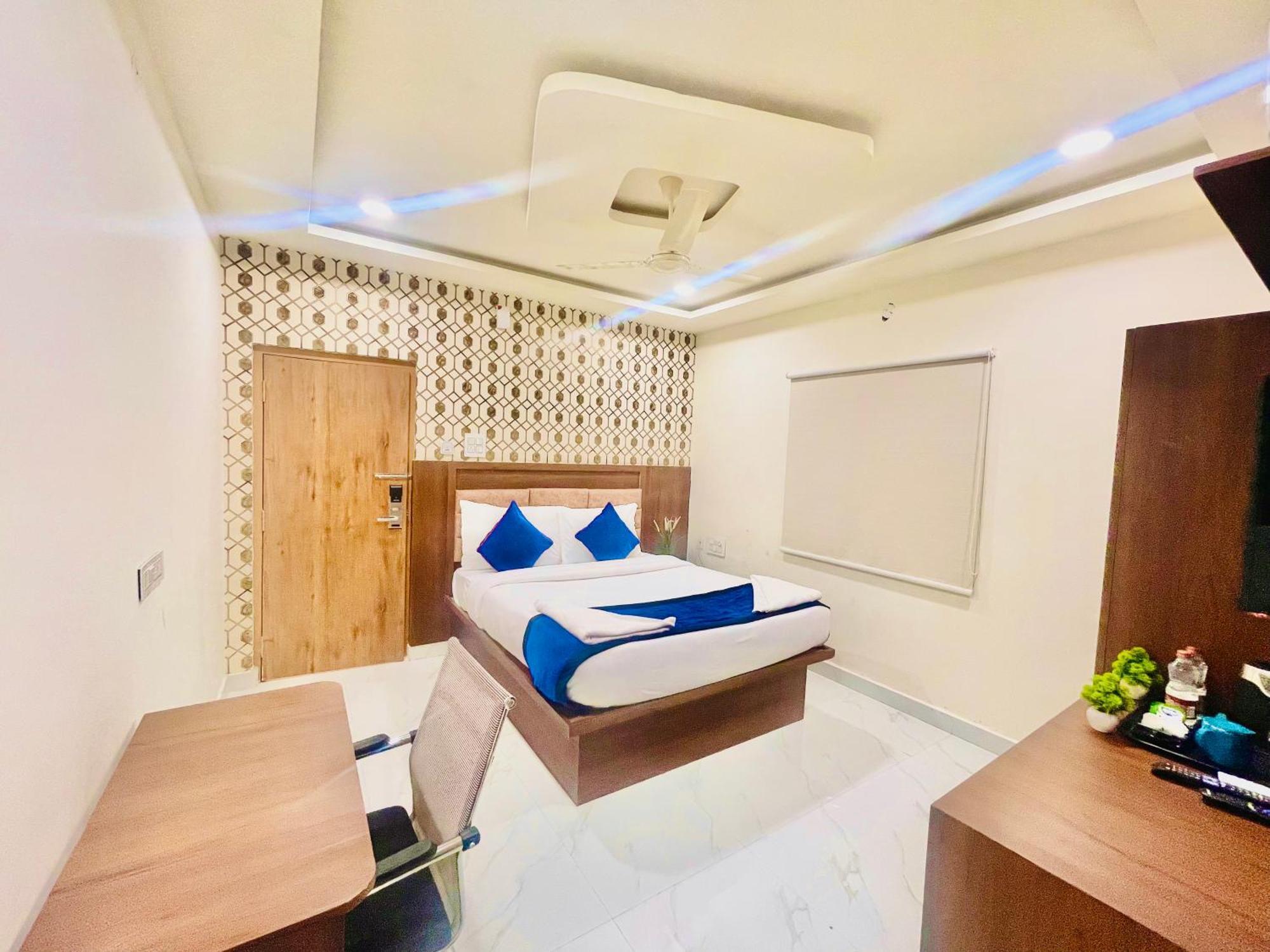 שמשבאד Hotel Eagle Grand Hyderabad Airport Zone מראה חיצוני תמונה