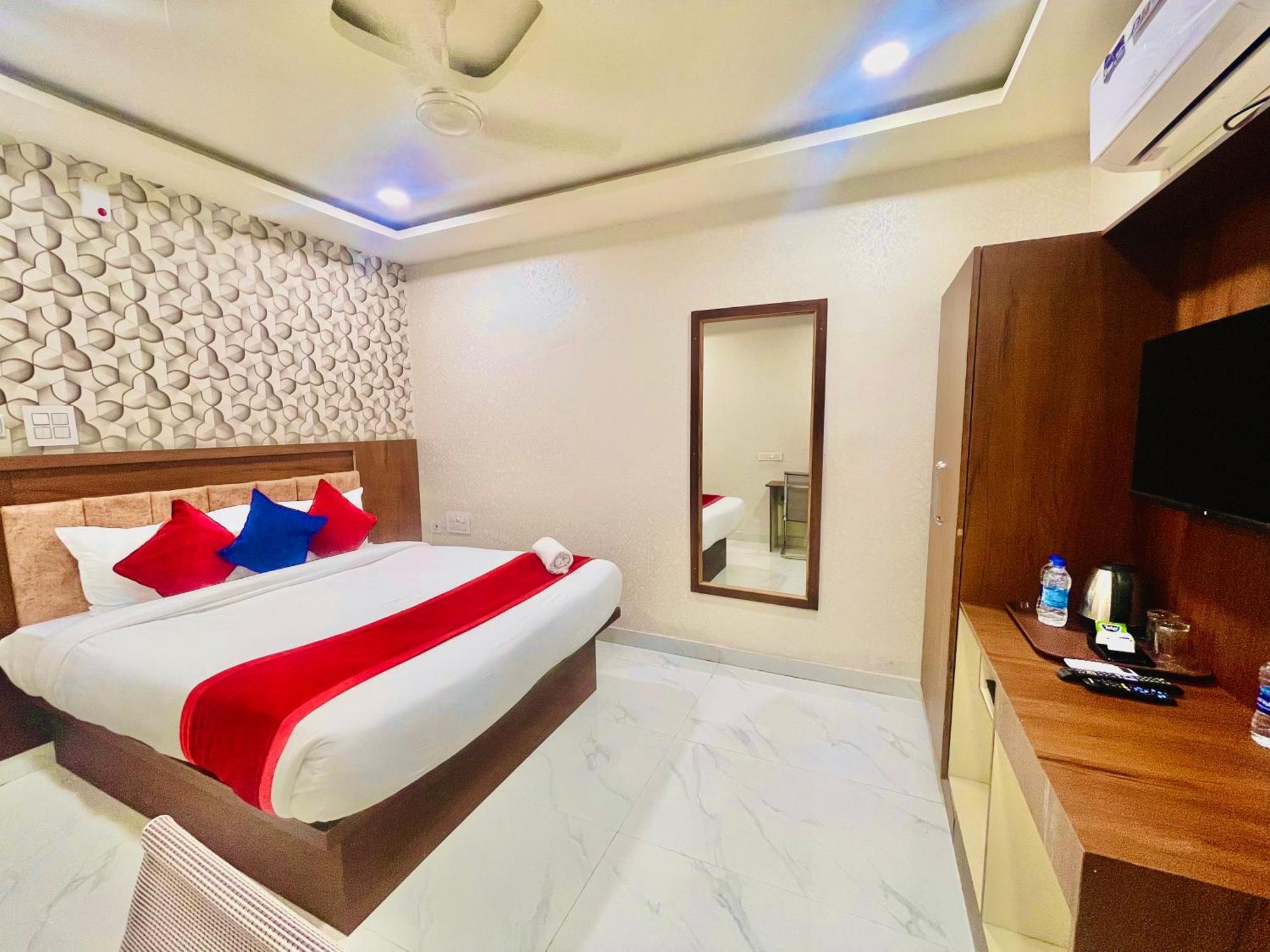 שמשבאד Hotel Eagle Grand Hyderabad Airport Zone מראה חיצוני תמונה