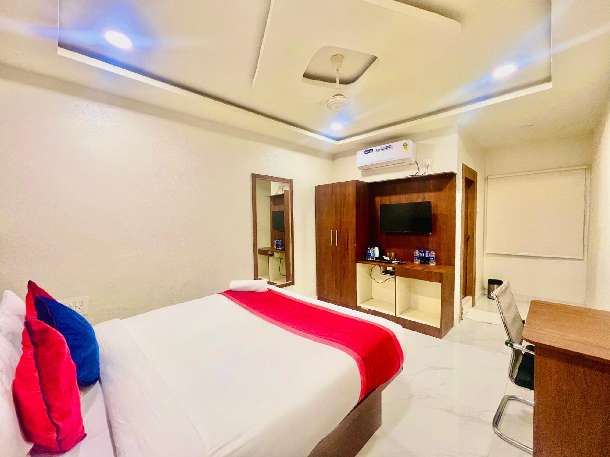 שמשבאד Hotel Eagle Grand Hyderabad Airport Zone מראה חיצוני תמונה