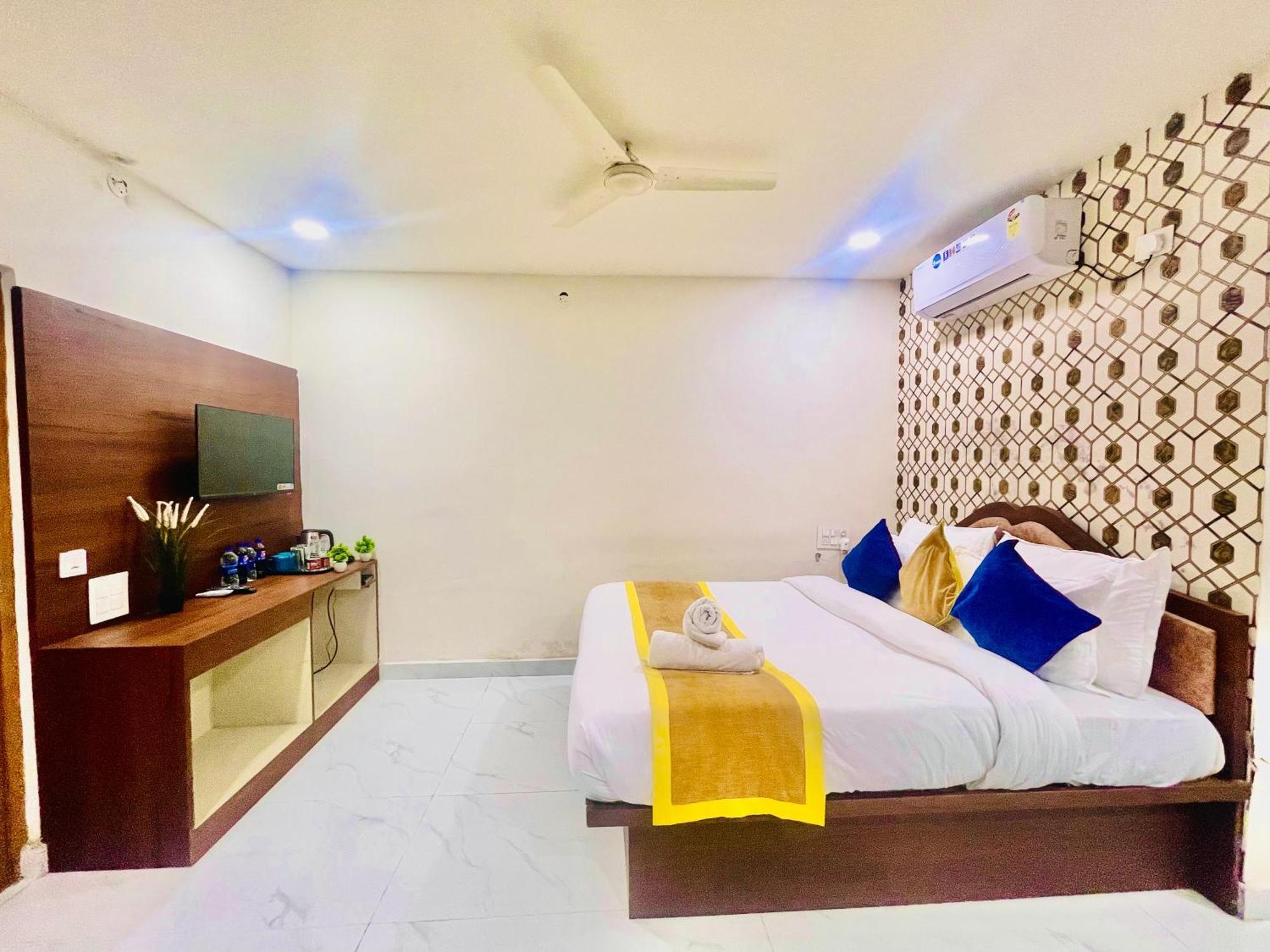 שמשבאד Hotel Eagle Grand Hyderabad Airport Zone מראה חיצוני תמונה