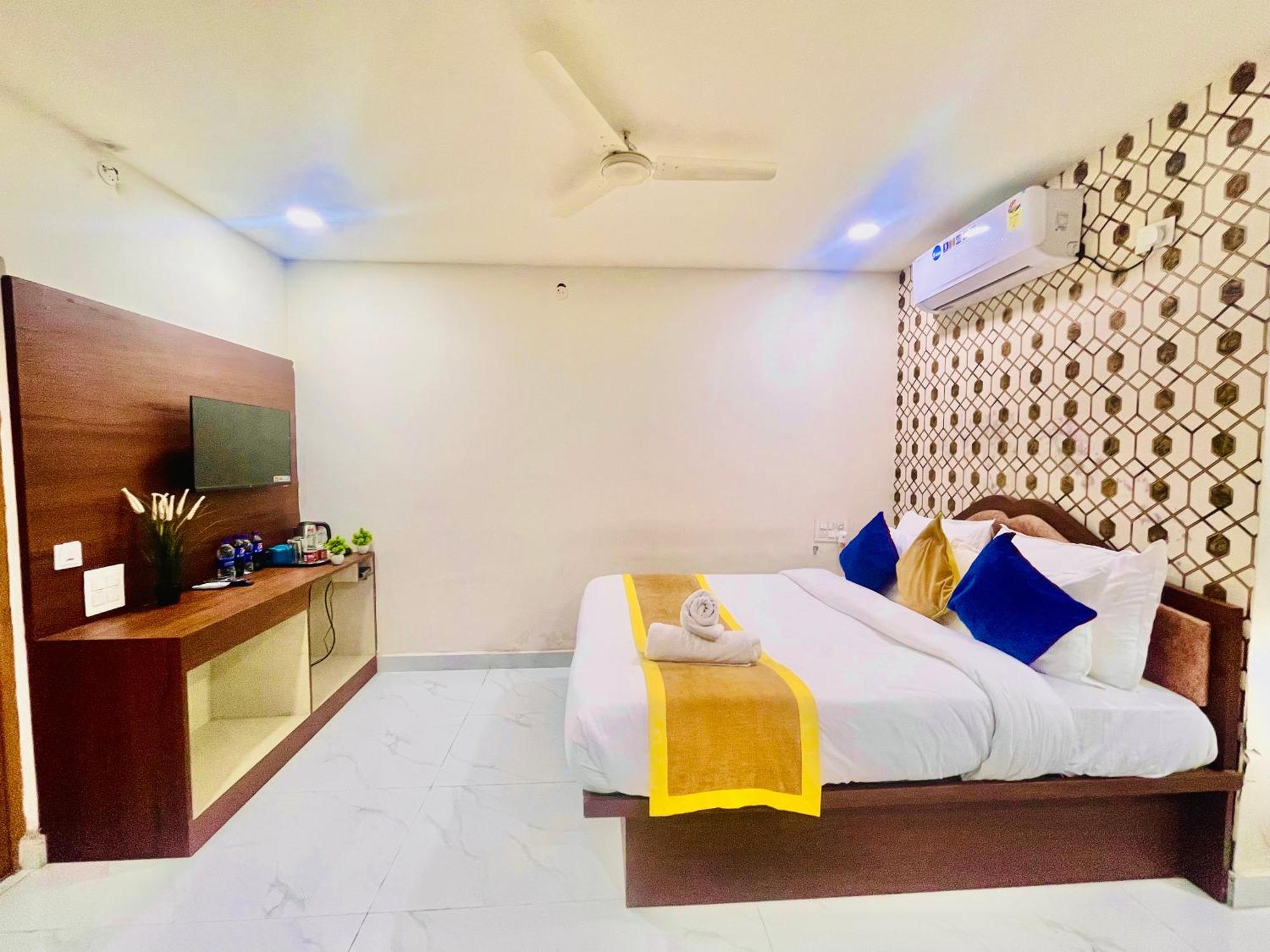 שמשבאד Hotel Eagle Grand Hyderabad Airport Zone מראה חיצוני תמונה